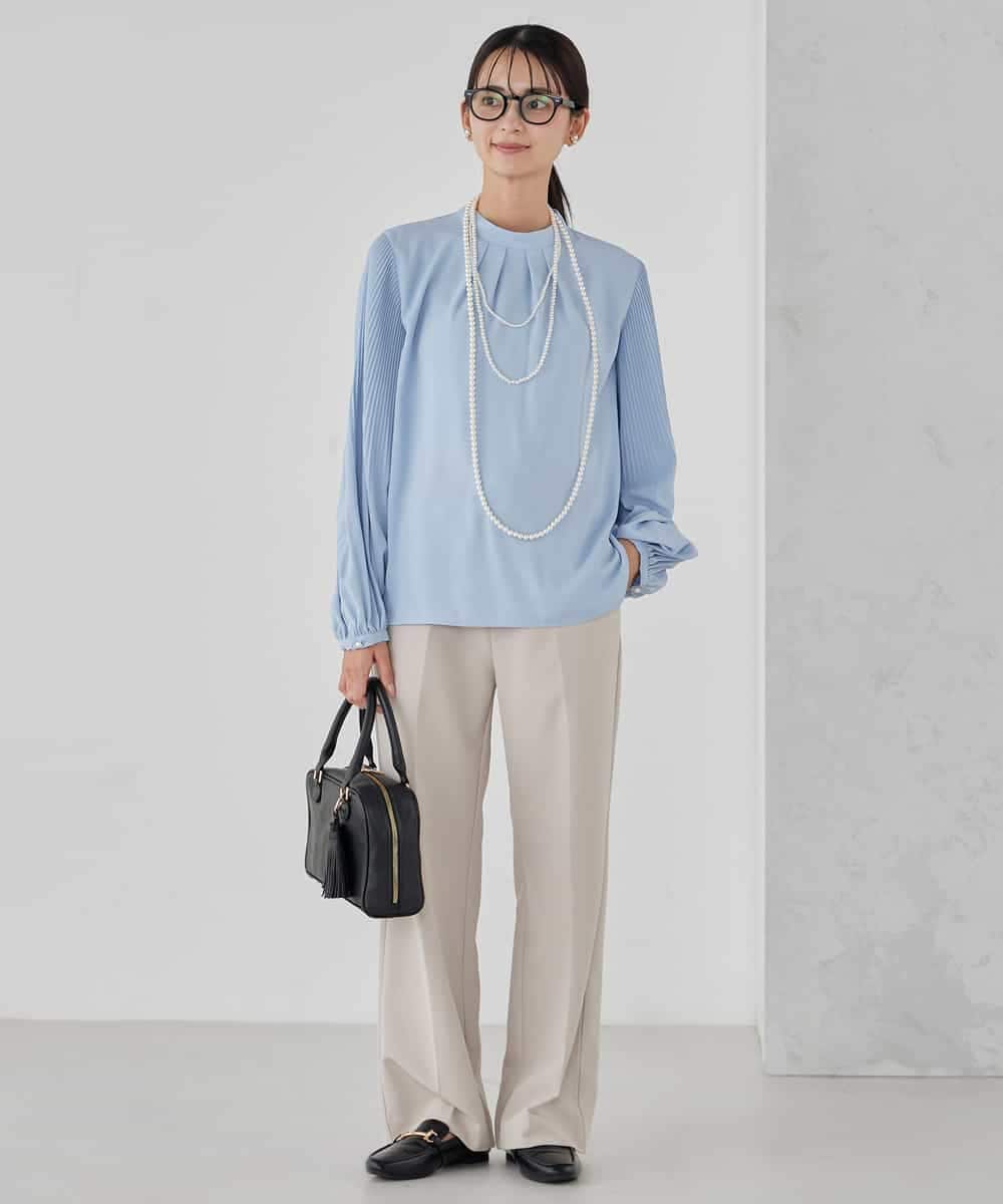 KBBCD07059 a.v.v(アー・ヴェ・ヴェ) 【洗える】2WAY袖プリーツボウタイブラウス ライトブルー