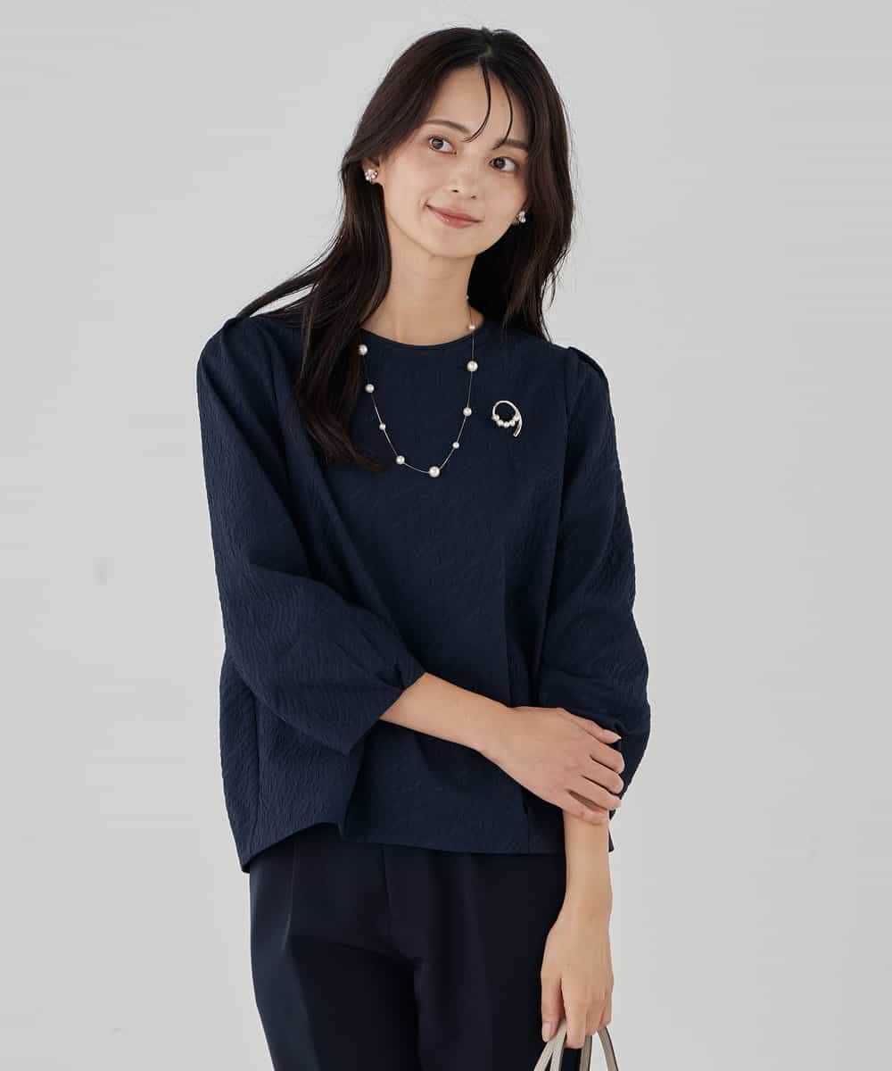 KBBCD08059 a.v.v(アー・ヴェ・ヴェ) ジャガードコクーンブラウス アイボリー