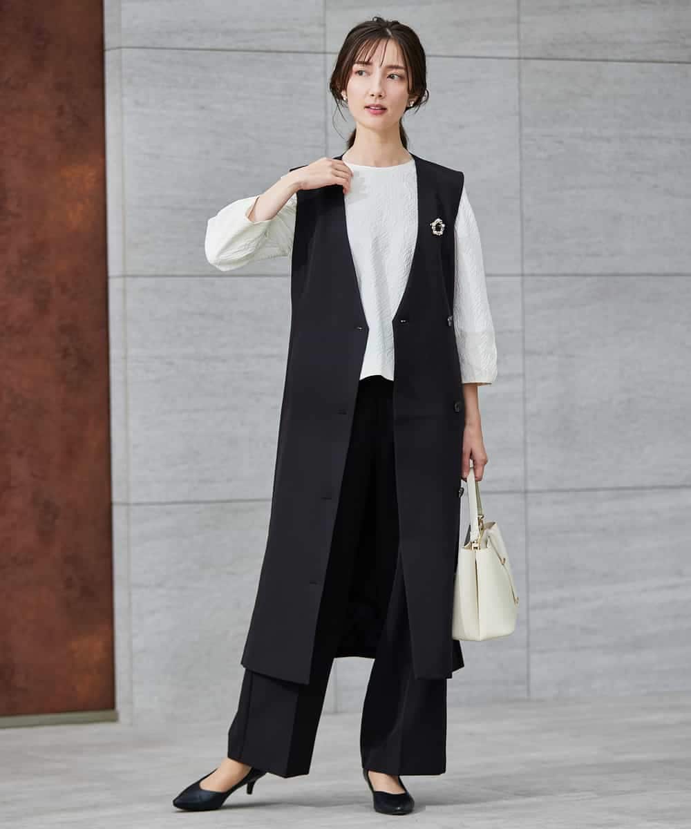 KBBCD08059 a.v.v(アー・ヴェ・ヴェ) ジャガードコクーンブラウス アイボリー