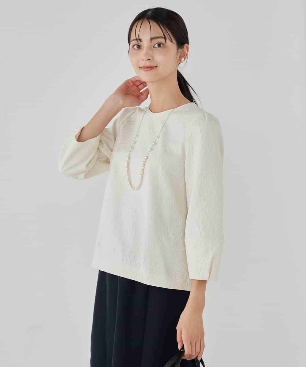 KBBCD08059 a.v.v(アー・ヴェ・ヴェ) ジャガードコクーンブラウス アイボリー