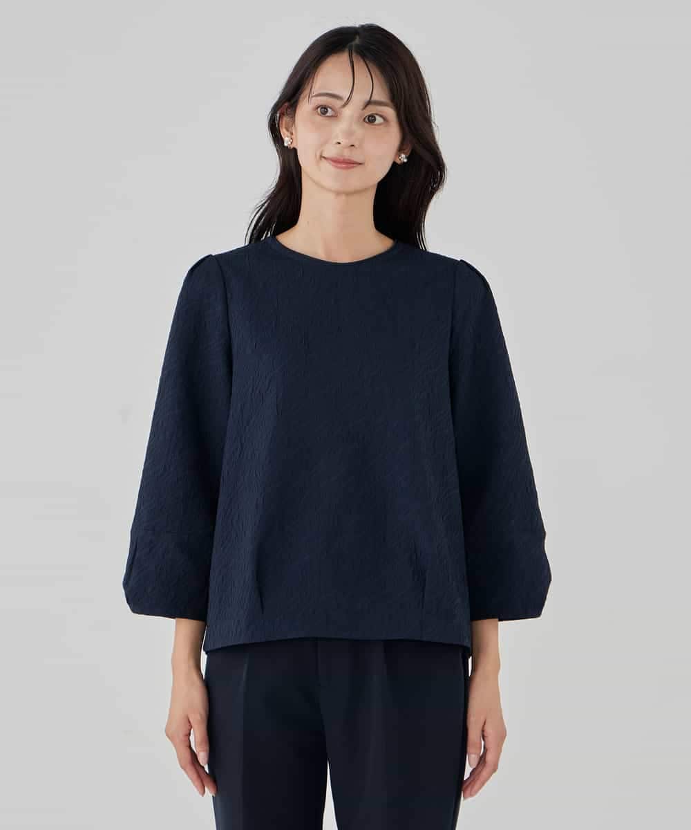 KBBCD08059 a.v.v(アー・ヴェ・ヴェ) ジャガードコクーンブラウス アイボリー