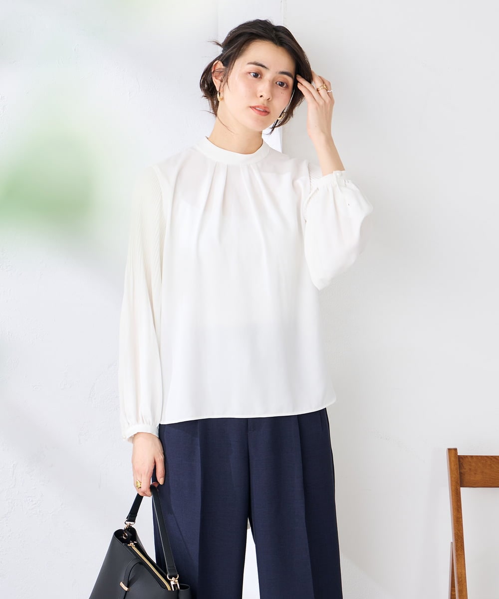 KBBCD14059 a.v.v(アー・ヴェ・ヴェ) 【洗える】2WAY袖プリーツボウタイブラウス ホワイト