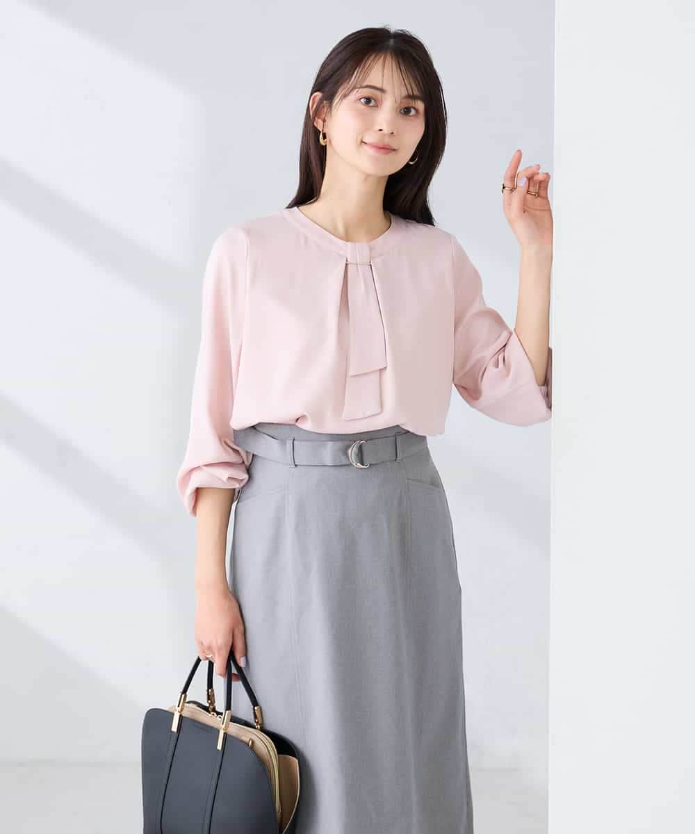 KBBFE10059 a.v.v(アー・ヴェ・ヴェ) 【洗える/ストレッチ】バーチャームボウタイブラウス ピンク