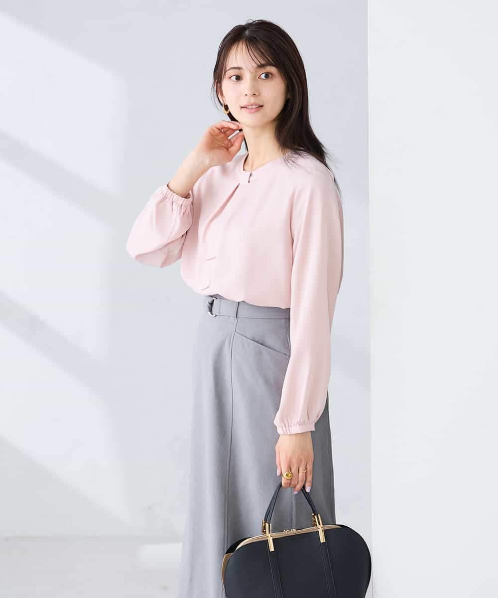 KBBFE10059 a.v.v(アー・ヴェ・ヴェ) 【洗える/ストレッチ】バーチャームボウタイブラウス ピンク