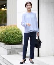 KBBFW12054 a.v.v(アー・ヴェ・ヴェ) タックネックレイヤードヘムブラウス ドット柄