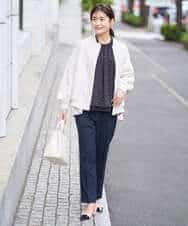 KBBFW12054 a.v.v(アー・ヴェ・ヴェ) タックネックレイヤードヘムブラウス ドット柄