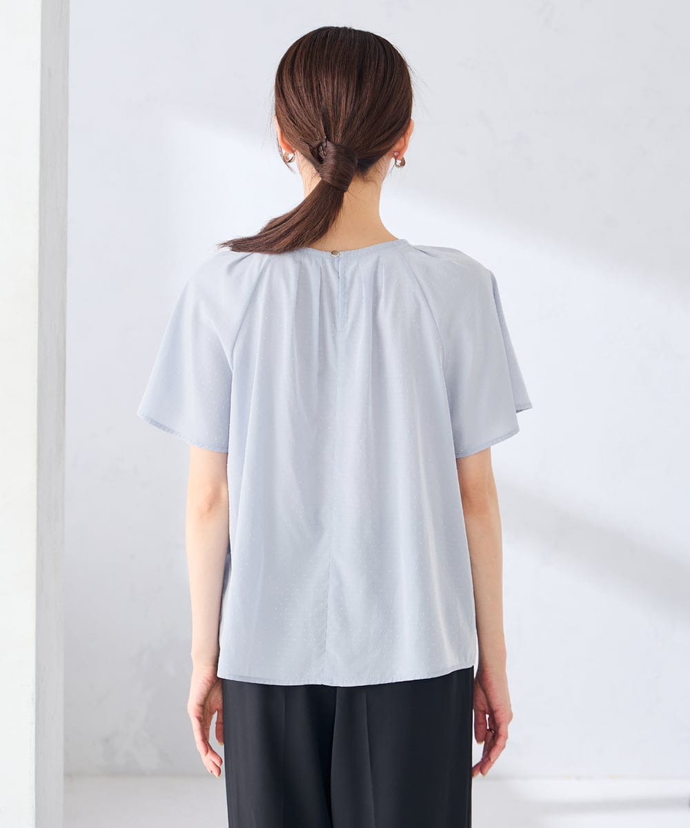 KBBGE11059 a.v.v(アー・ヴェ・ヴェ) 【洗える】ドビードットフレアスリーブブラウス ライトブルー