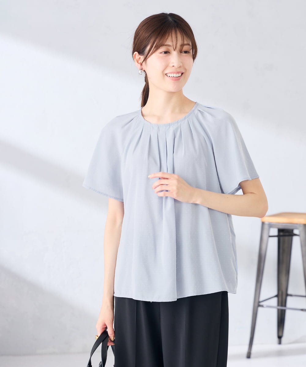 KBBGE11059 a.v.v(アー・ヴェ・ヴェ) 【洗える】ドビードットフレアスリーブブラウス ライトブルー