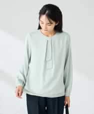 KBBLB04059 a.v.v(アー・ヴェ・ヴェ) 【洗える】バーチャームボウタイブラウス グリーン