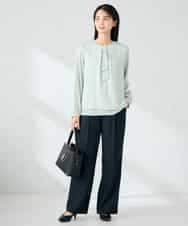 KBBLB04059 a.v.v(アー・ヴェ・ヴェ) 【洗える】バーチャームボウタイブラウス グリーン