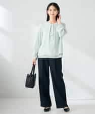 KBBLB04059 a.v.v(アー・ヴェ・ヴェ) 【洗える】バーチャームボウタイブラウス グリーン