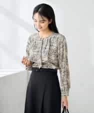 KBBLB06059 a.v.v(アー・ヴェ・ヴェ) 【洗える】プリントケープ風ブラウス ベージュ