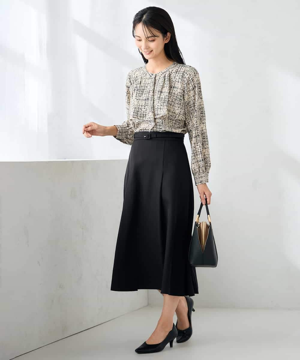 KBBLB06059 a.v.v(アー・ヴェ・ヴェ) 【洗える】プリントケープ風ブラウス ベージュ