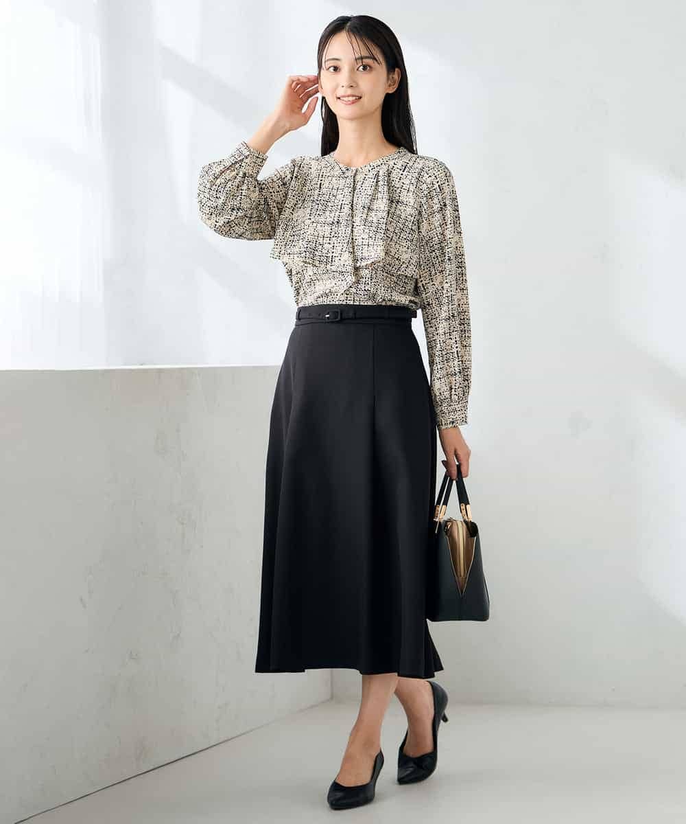 KBBLB06059 a.v.v(アー・ヴェ・ヴェ) 【洗える】プリントケープ風ブラウス ベージュ