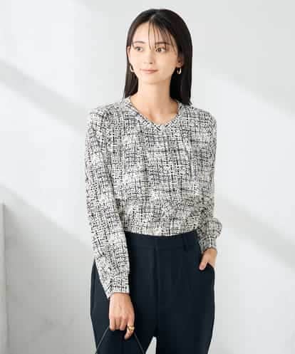 KBBLB06059 a.v.v 【洗える】プリントケープ風ブラウス