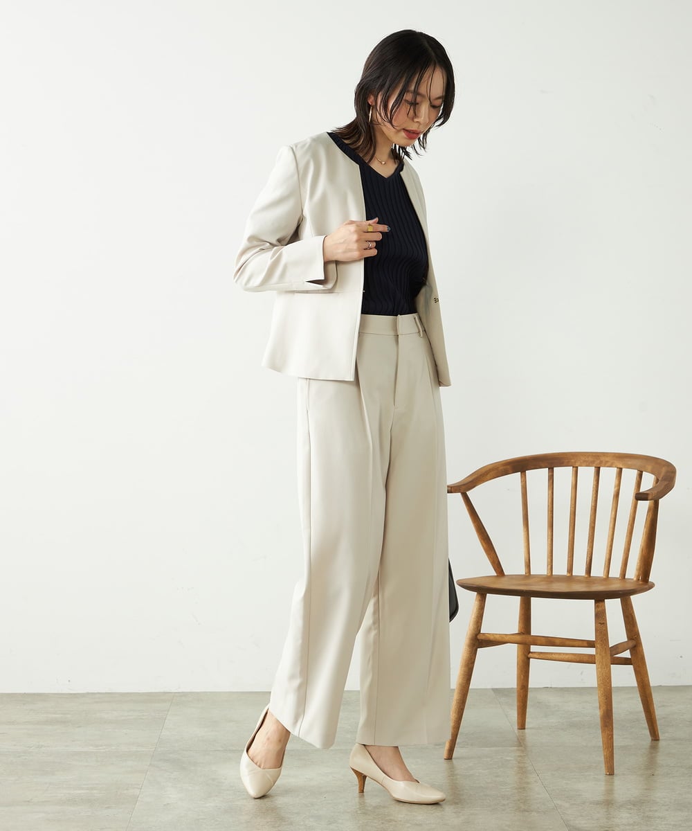 KBDFB21109 a.v.v(アー・ヴェ・ヴェ) 【洗える/ストレッチ/UVカット】麻調ストレッチキーネックジャケット ネイビー