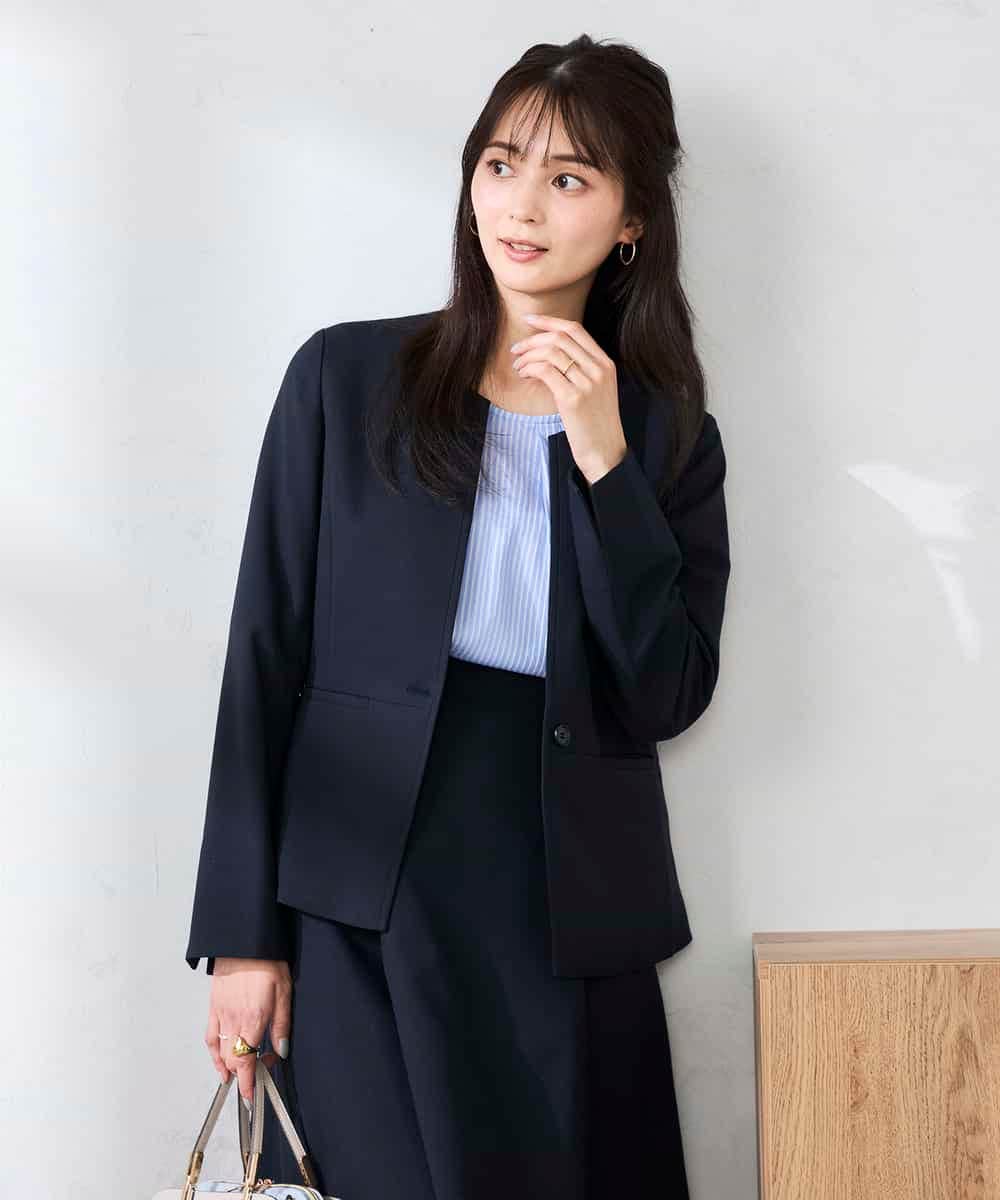 KBDFE21109 a.v.v(アー・ヴェ・ヴェ) 【洗える/UVカット】リネンライクストレッチキーネックジャケット ネイビー