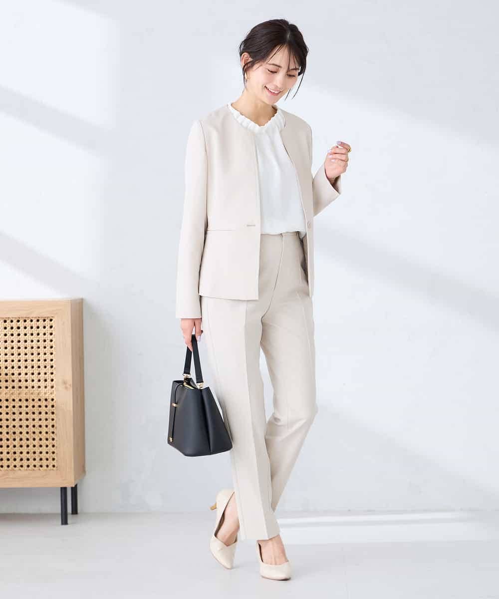 KBDFE21109 a.v.v(アー・ヴェ・ヴェ) 【洗える/UVカット】リネンライクストレッチキーネックジャケット ネイビー