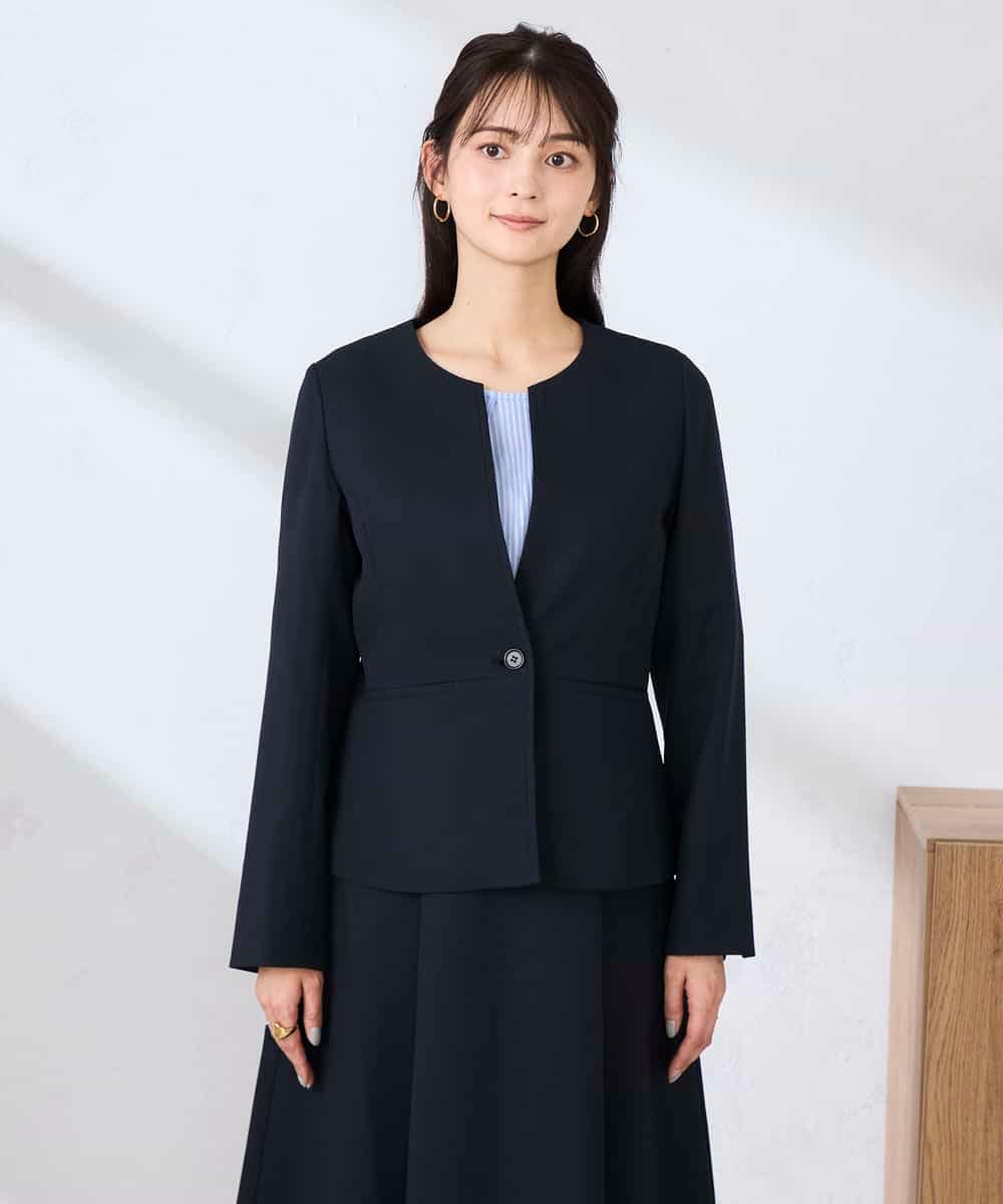 KBDFE21109 a.v.v(アー・ヴェ・ヴェ) 【洗える/UVカット】リネンライクストレッチキーネックジャケット ネイビー