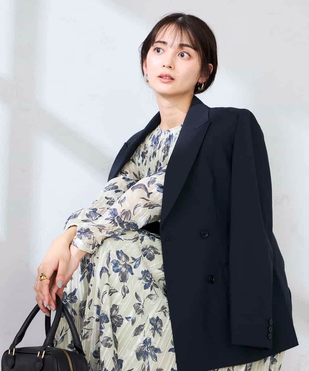 KBDFE23109 a.v.v(アー・ヴェ・ヴェ) 【洗える/UVカット】リネンライクストレッチダブルブレストジャケット ネイビー