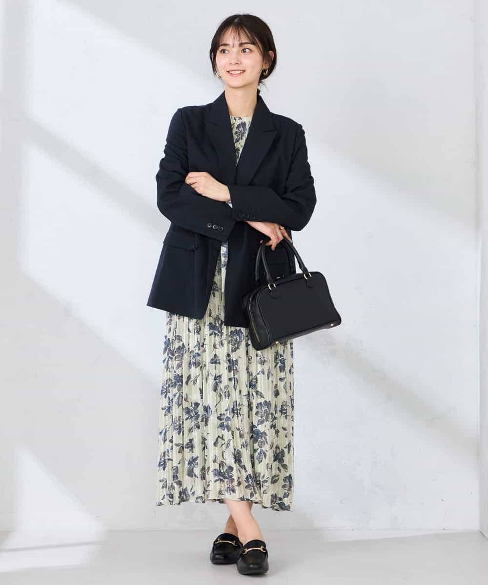 KBDFE23109 a.v.v(アー・ヴェ・ヴェ) 【洗える/UVカット】リネンライクストレッチダブルブレストジャケット ネイビー