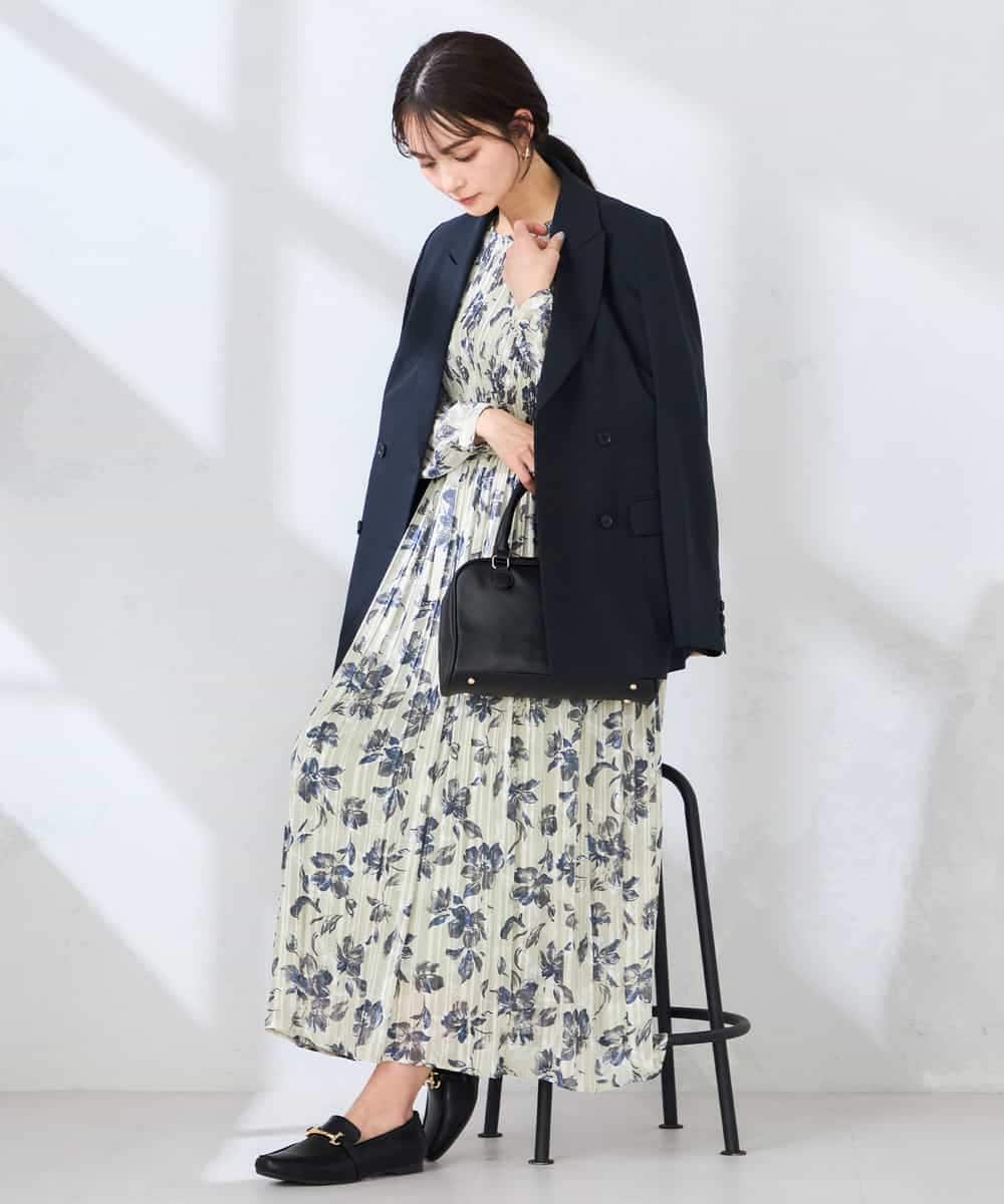 KBDFE23109 a.v.v(アー・ヴェ・ヴェ) 【洗える/UVカット】リネンライクストレッチダブルブレストジャケット ネイビー