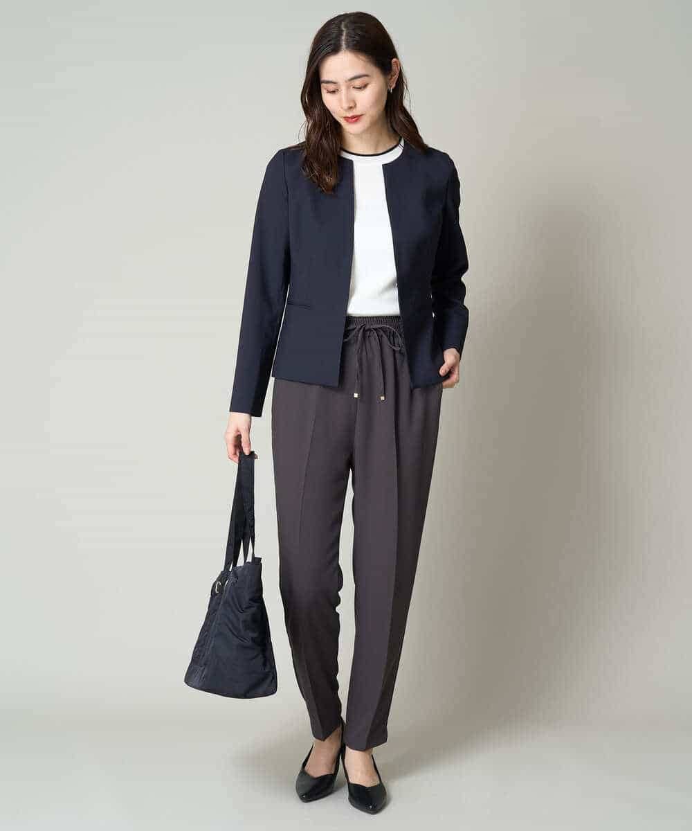 KBDGW31109 a.v.v(アー・ヴェ・ヴェ) 【接触冷感/洗える/UVカット】オックスストレッチキーネックジャケット【Reflax】 ライトグレー