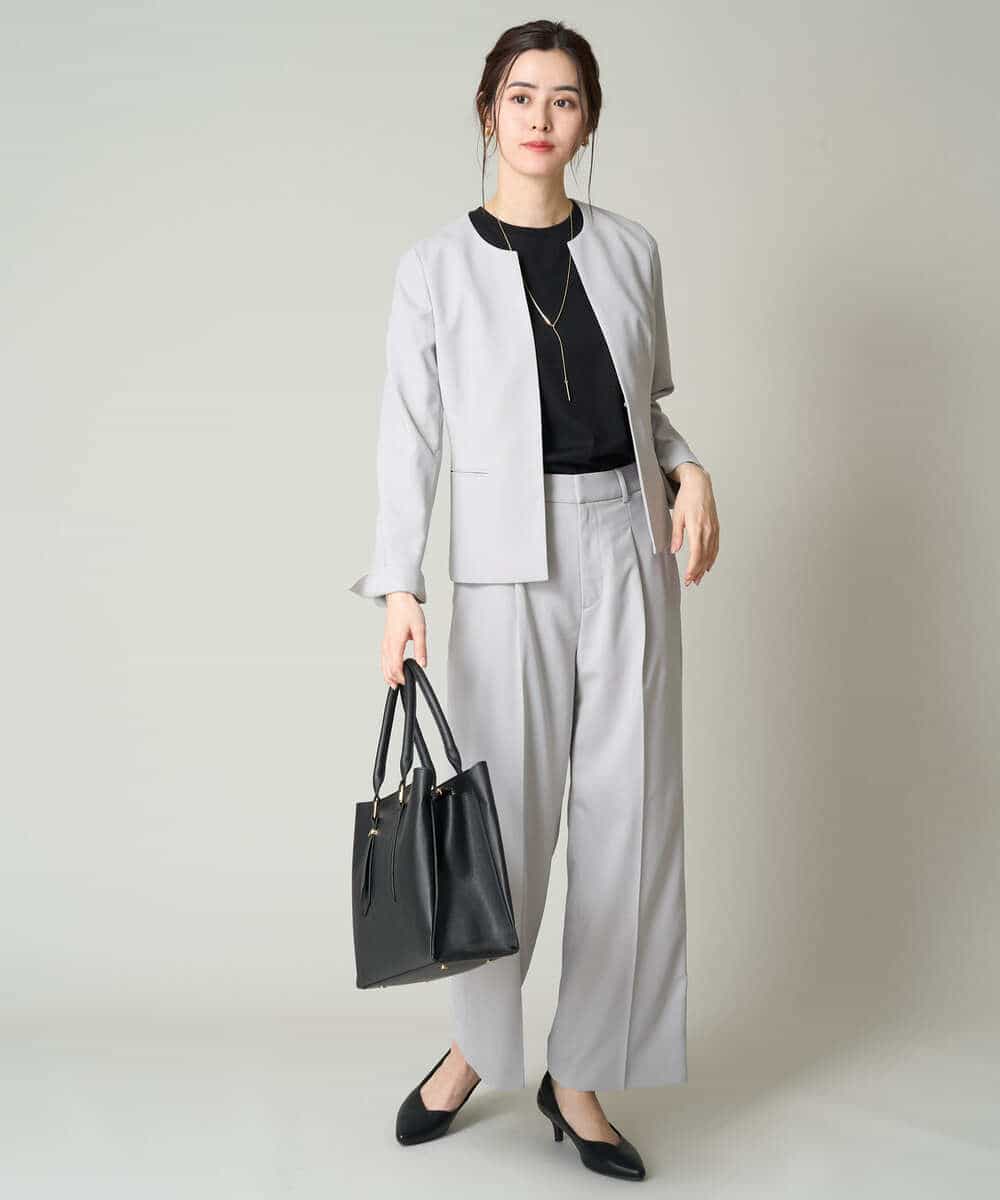 KBDGW31109 a.v.v(アー・ヴェ・ヴェ) 【接触冷感/洗える/UVカット】オックスストレッチキーネックジャケット【Reflax】 ライトグレー