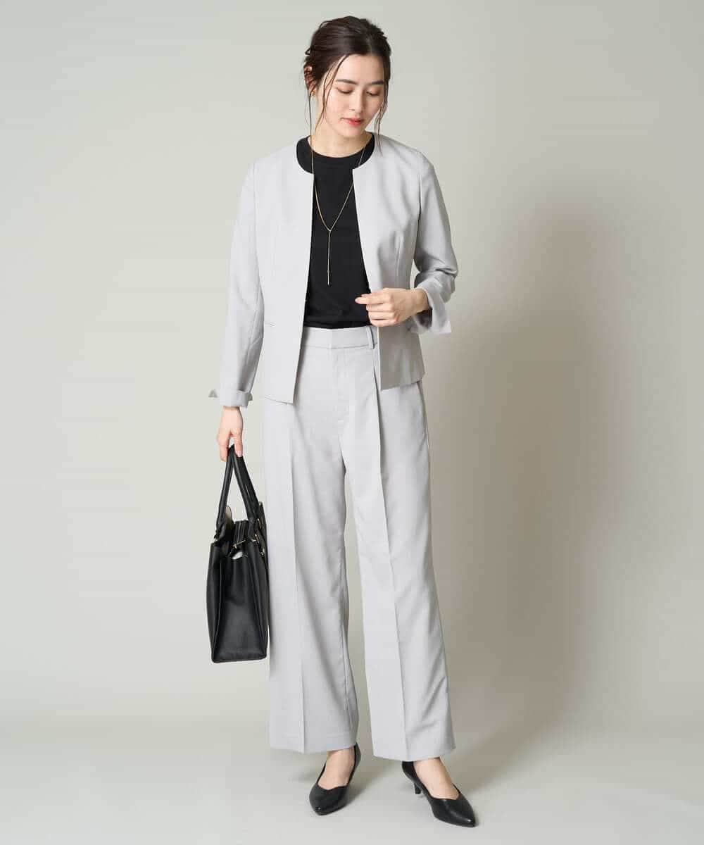 KBDGW31109 a.v.v(アー・ヴェ・ヴェ) 【接触冷感/洗える/UVカット】オックスストレッチキーネックジャケット【Reflax】 ライトグレー
