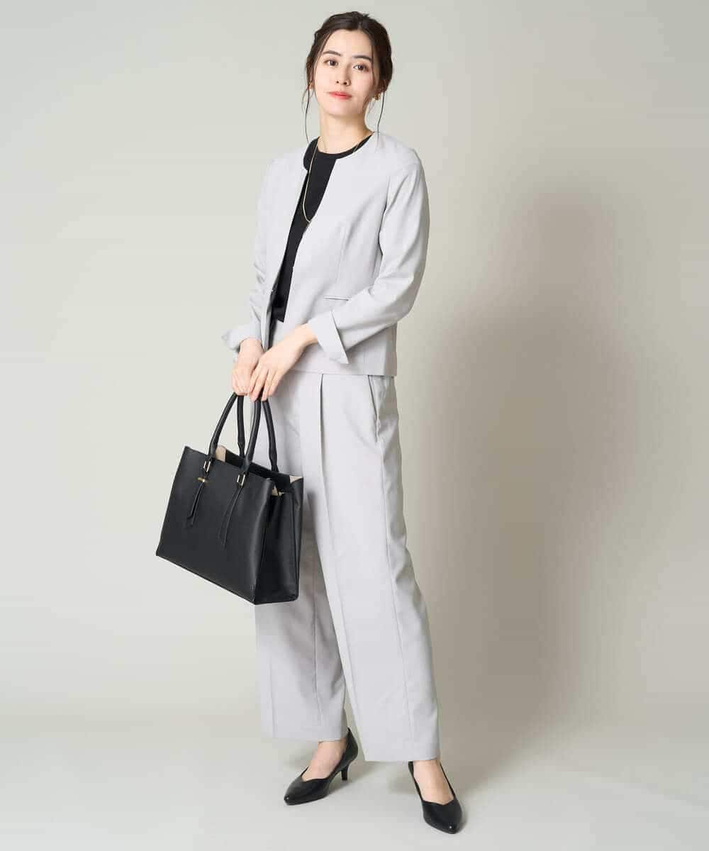 KBDGW31109 a.v.v(アー・ヴェ・ヴェ) 【接触冷感/洗える/UVカット】オックスストレッチキーネックジャケット【Reflax】 ライトグレー