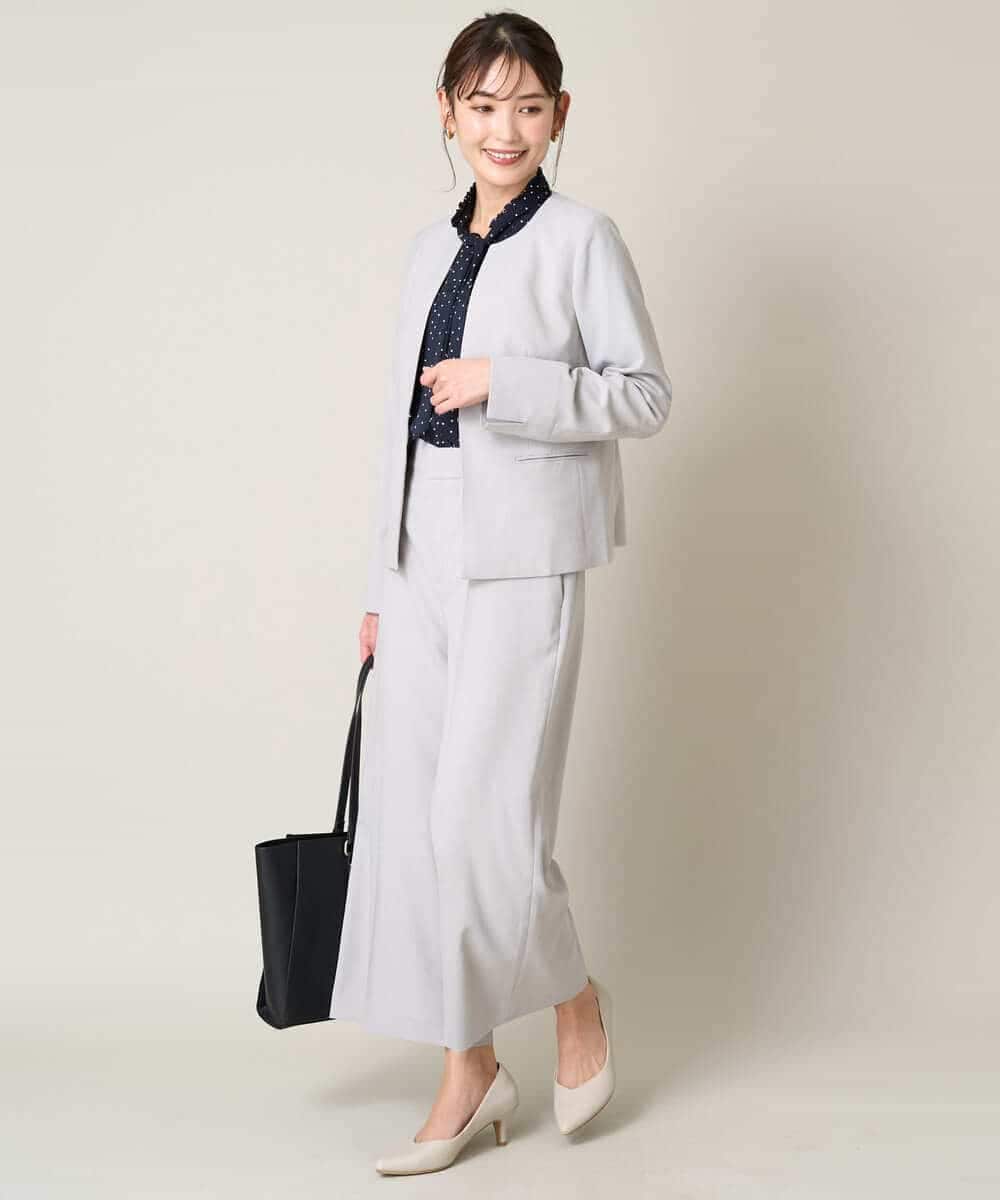 KBDGW31109 a.v.v(アー・ヴェ・ヴェ) 【接触冷感/洗える/UVカット】オックスストレッチキーネックジャケット【Reflax】 ライトグレー