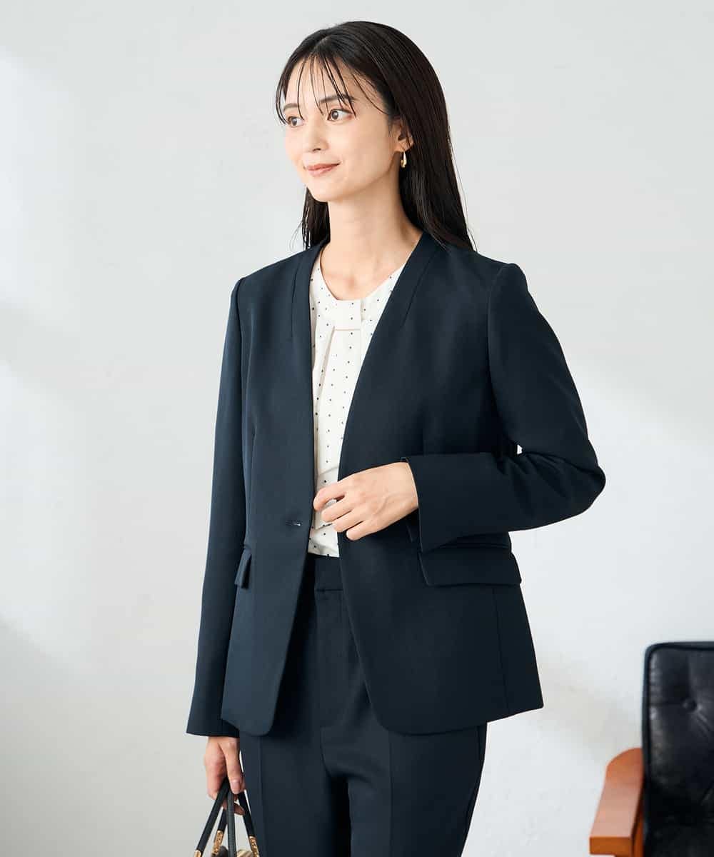 KBDLB11129 a.v.v(アー・ヴェ・ヴェ) 【洗える/イージーケア/ストレッチ】パウダーツイルVネックジャケット ネイビー