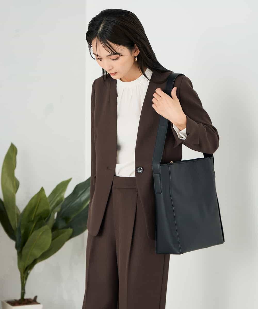 KBDLB11129 a.v.v(アー・ヴェ・ヴェ) 【洗える/イージーケア/ストレッチ】パウダーツイルVネックジャケット ネイビー