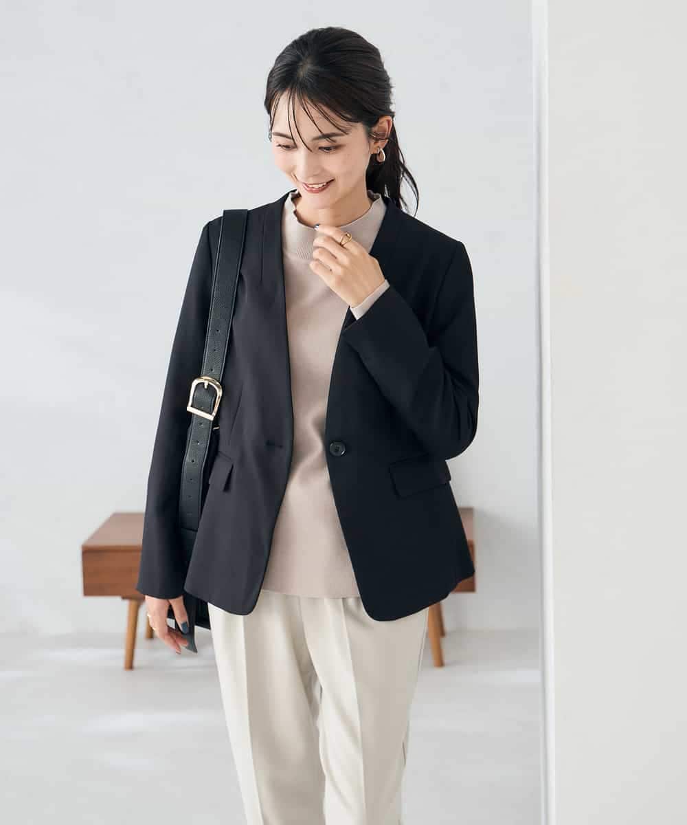 KBDLB11129 a.v.v(アー・ヴェ・ヴェ) 【洗える/イージーケア/ストレッチ】パウダーツイルVネックジャケット ネイビー