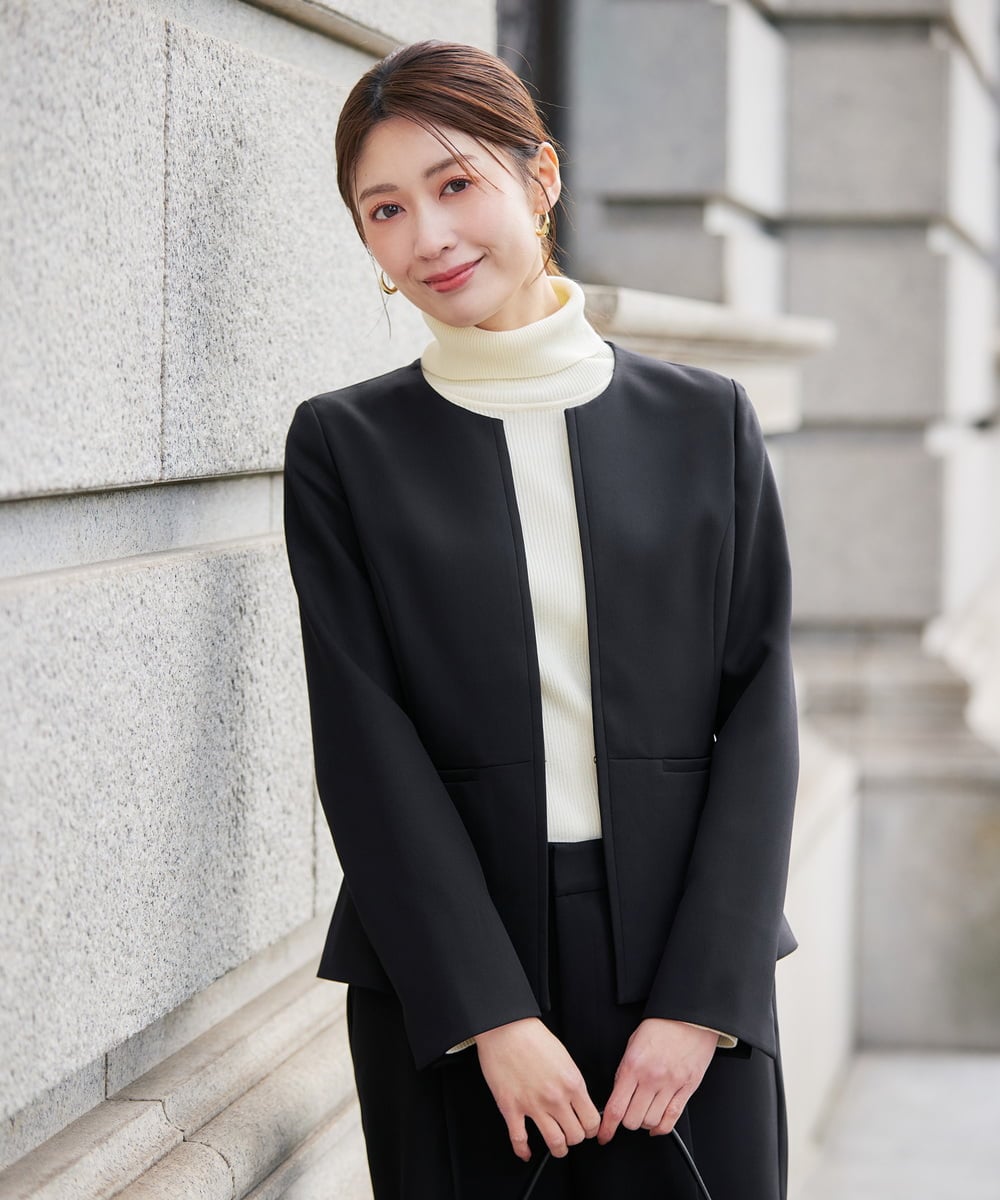 KBDLB12129 a.v.v(アー・ヴェ・ヴェ) 【洗える/イージーケア/ストレッチ】パウダーツイルキーネックジャケット ネイビー