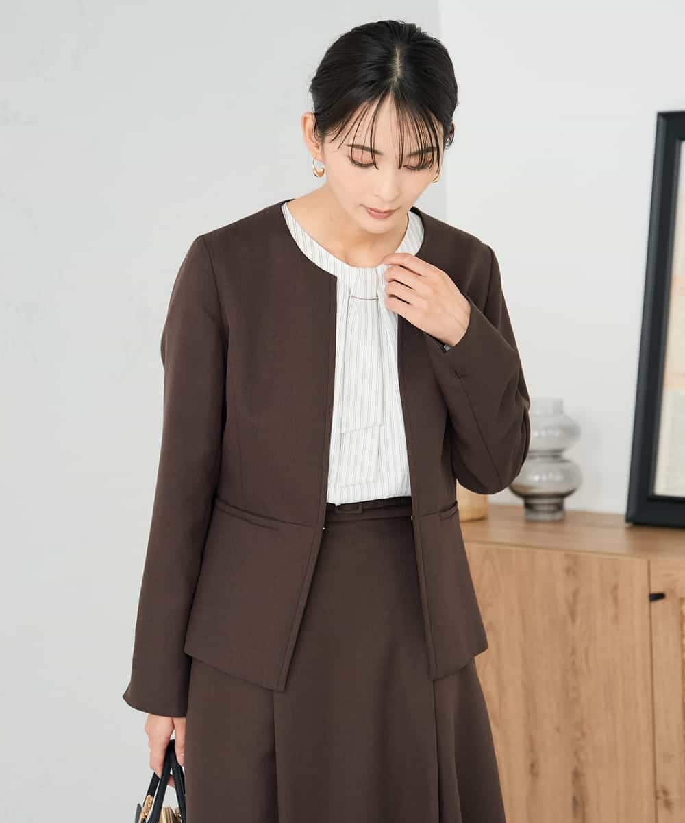 KBDLB12129 a.v.v(アー・ヴェ・ヴェ) 【洗える/イージーケア/ストレッチ】パウダーツイルキーネックジャケット ネイビー