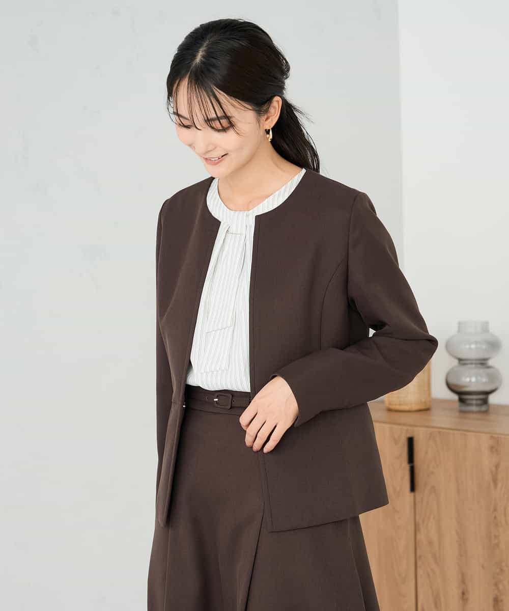 KBDLB12129 a.v.v(アー・ヴェ・ヴェ) 【洗える/イージーケア/ストレッチ】パウダーツイルキーネックジャケット ネイビー