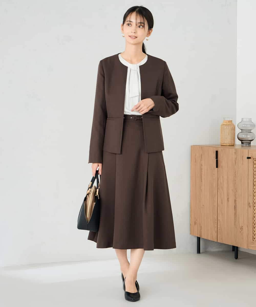 KBDLB12129 a.v.v(アー・ヴェ・ヴェ) 【洗える/イージーケア/ストレッチ】パウダーツイルキーネックジャケット ネイビー