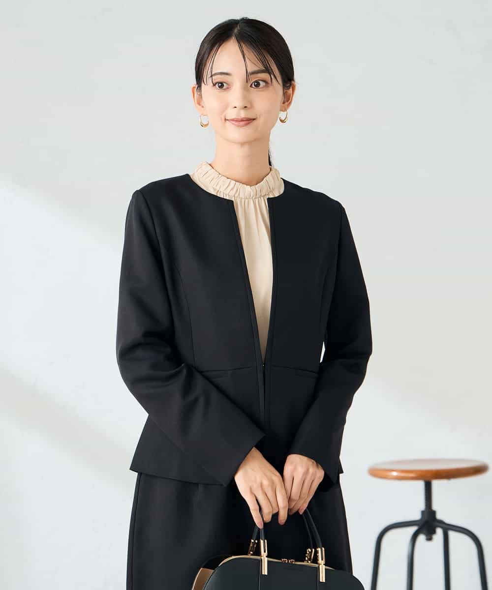 KBDLB12129 a.v.v(アー・ヴェ・ヴェ) 【洗える/イージーケア/ストレッチ】パウダーツイルキーネックジャケット ネイビー