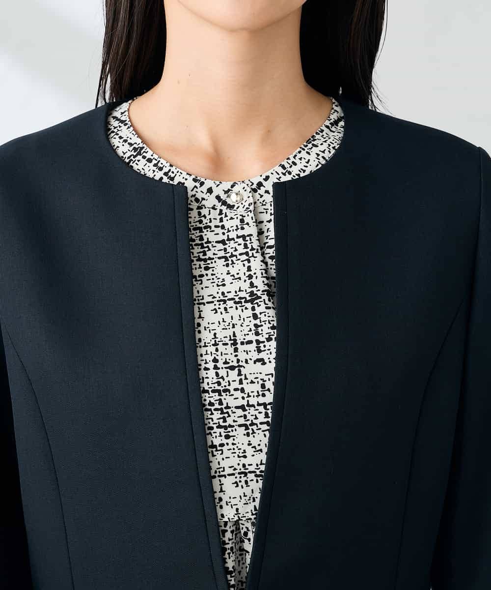 KBDLB12129 a.v.v(アー・ヴェ・ヴェ) 【洗える/イージーケア/ストレッチ】パウダーツイルキーネックジャケット ネイビー