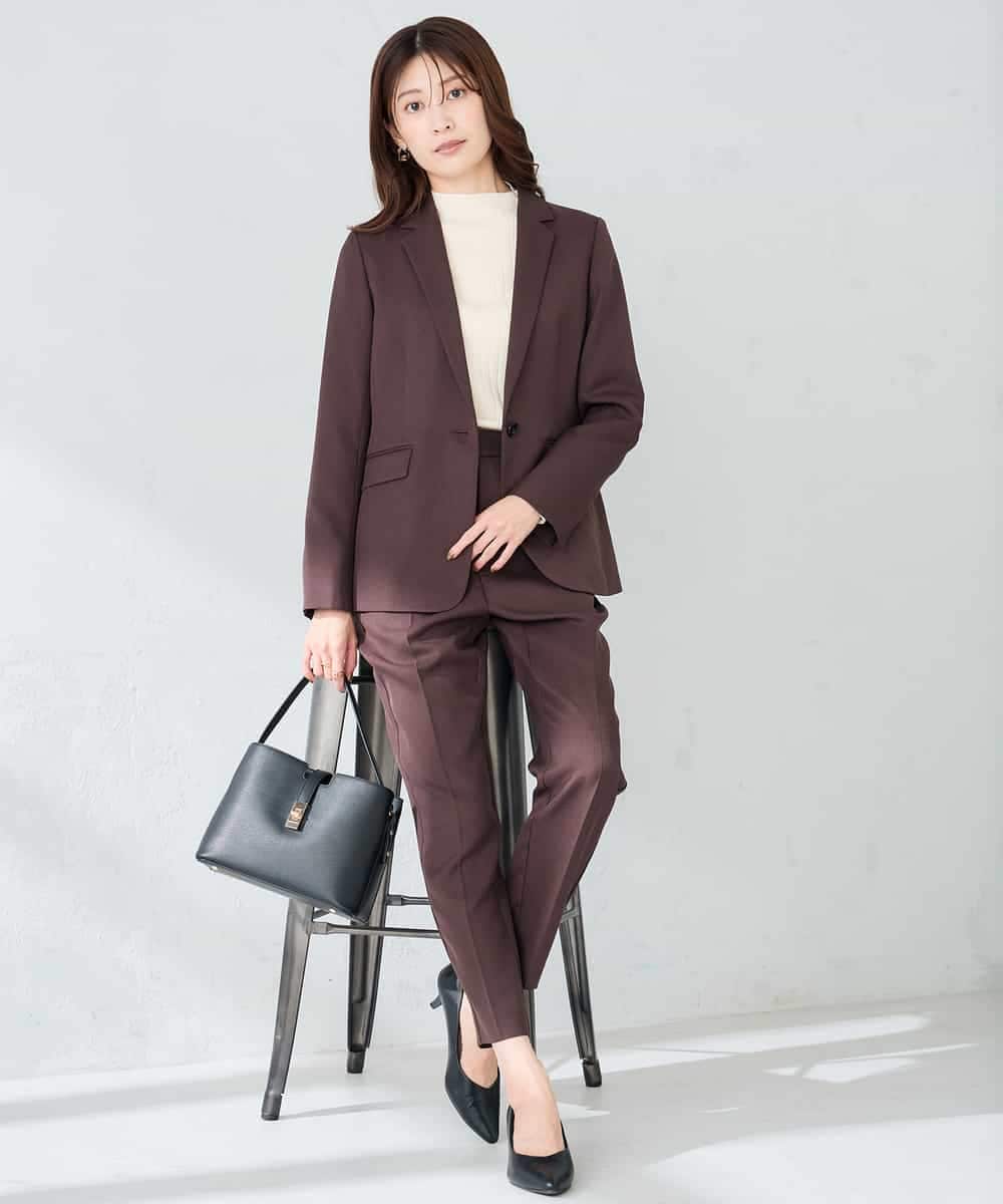 KBDLB13129 a.v.v(アー・ヴェ・ヴェ) 【洗える/イージーケア/ストレッチ】パウダーツイルテーラードジャケット ネイビー