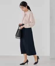 KBHCD03069 a.v.v(アー・ヴェ・ヴェ) サテンナロースカート【洗える/速乾/毛玉になりにくい/イージーケア】 ブラック