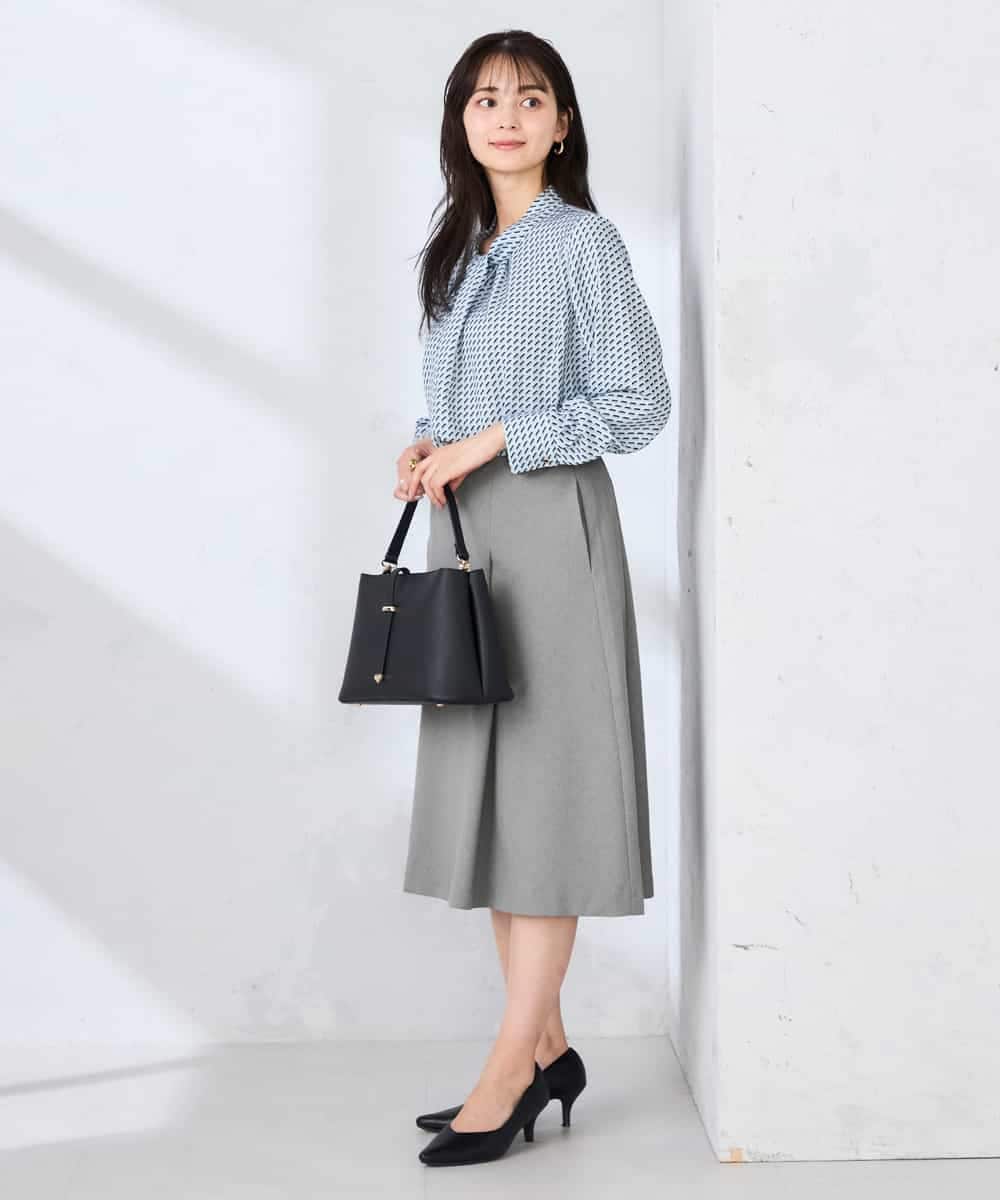 KBHFE20079 a.v.v(アー・ヴェ・ヴェ) 【洗える/UVカット】リネンライクストレッチフレアスカート ネイビー