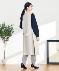 KBJCA05089 a.v.v(アー・ヴェ・ヴェ) 【洗える/イージーケア】異素材切り替えサイドスリットジレ【セットアップ対応】 ブラック