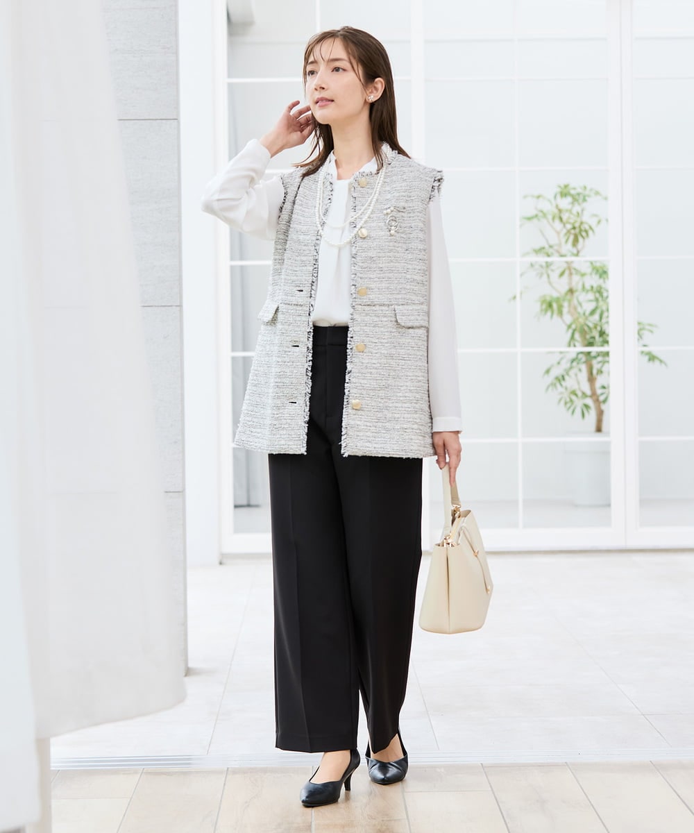 KBJCD01119 a.v.v(アー・ヴェ・ヴェ) ミックスツイードペプラムジレ アイボリー