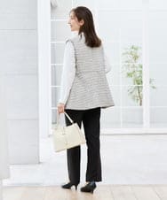 KBJCD01119 a.v.v(アー・ヴェ・ヴェ) ミックスツイードペプラムジレ アイボリー