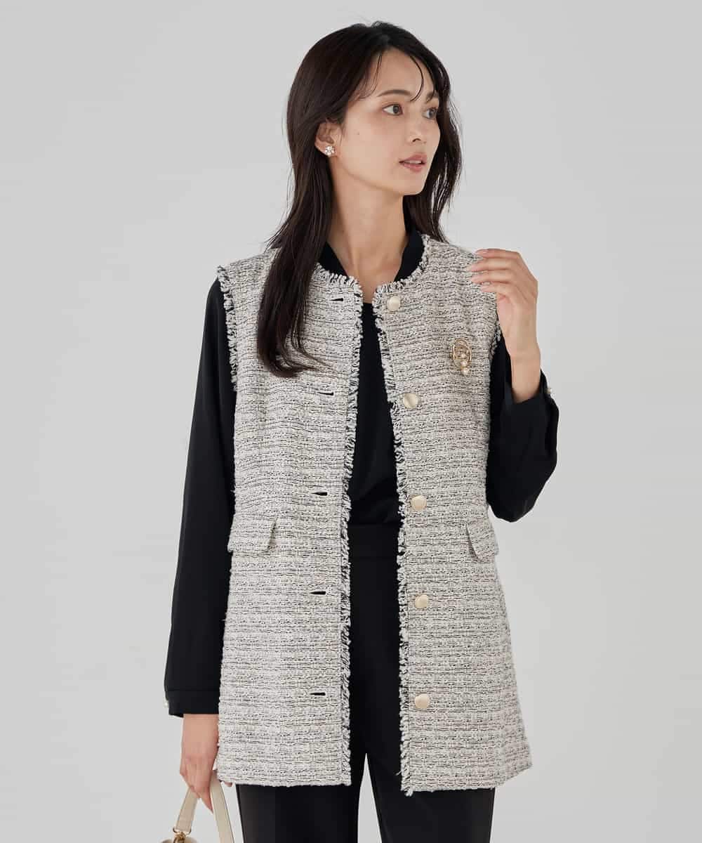 KBJCD01119 a.v.v(アー・ヴェ・ヴェ) ミックスツイードペプラムジレ アイボリー