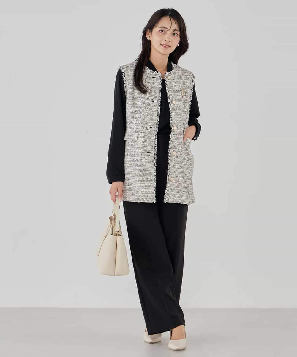 KBJCD01119 a.v.v(アー・ヴェ・ヴェ) ミックスツイードペプラムジレ アイボリー