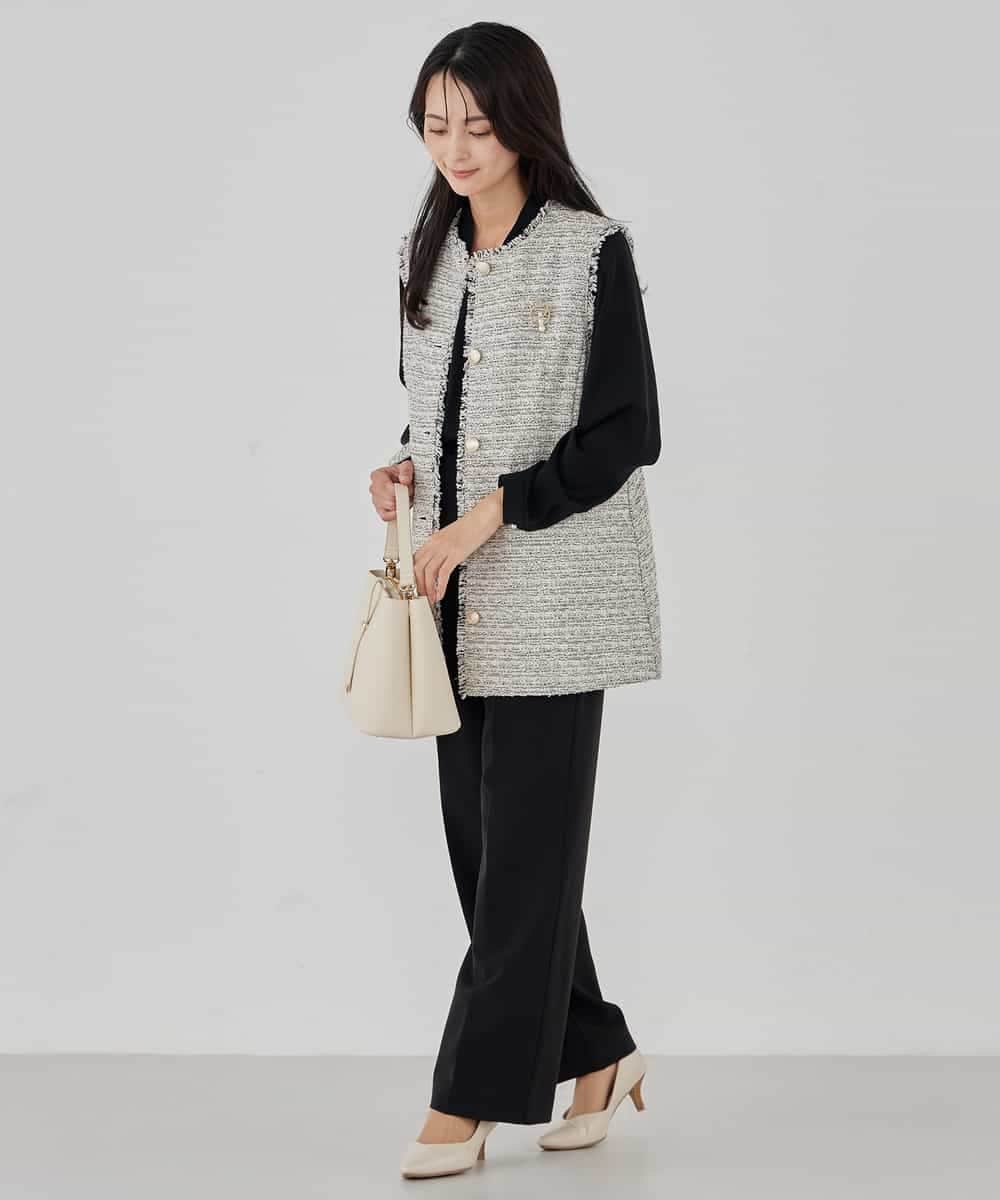 KBJCD01119 a.v.v(アー・ヴェ・ヴェ) ミックスツイードペプラムジレ アイボリー