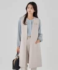 KBJCD04089 a.v.v(アー・ヴェ・ヴェ) サテンサイドスリットジレ【洗える/速乾/毛玉になりにくい/イージーケア】 ネイビー